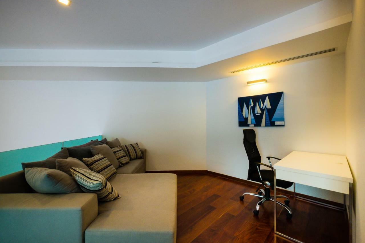 Sanctuary Luxury Penthouse Apartment Патая Екстериор снимка