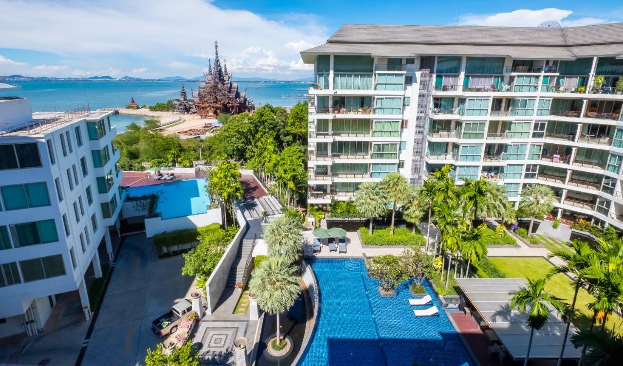 Sanctuary Luxury Penthouse Apartment Патая Екстериор снимка