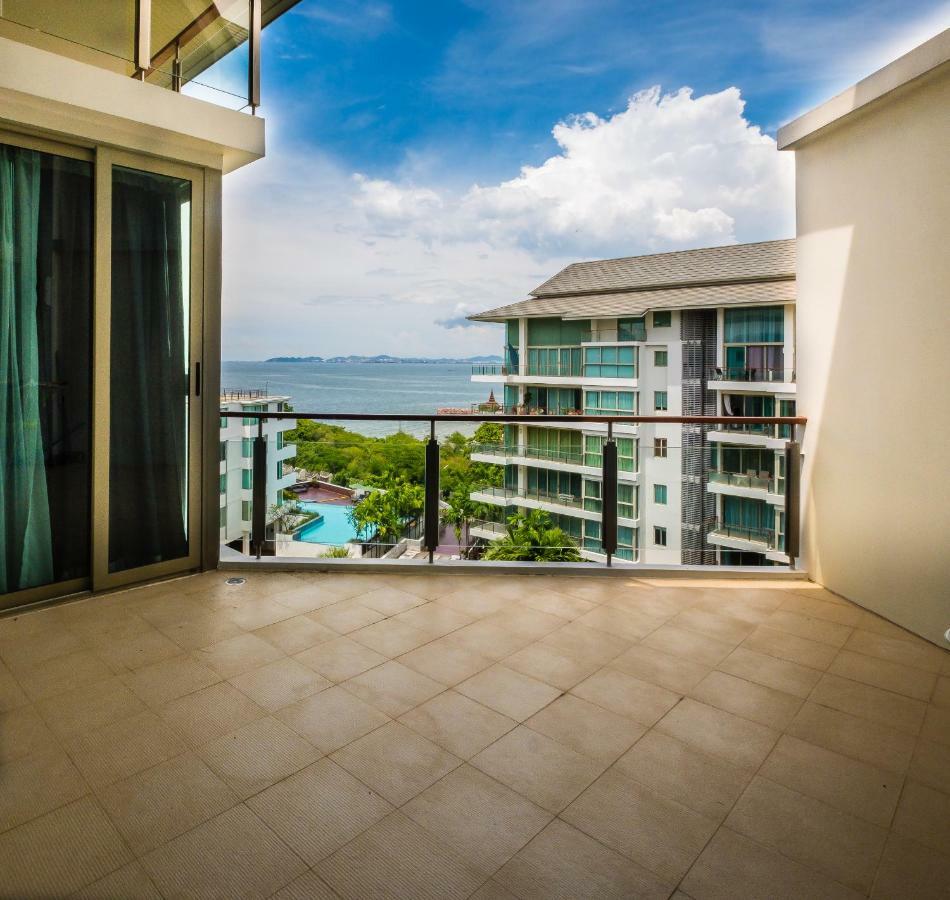 Sanctuary Luxury Penthouse Apartment Патая Екстериор снимка
